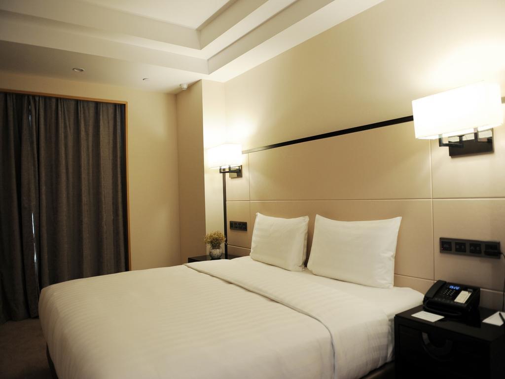 Hotel Pullman Qingdao Ziyue Exterior foto