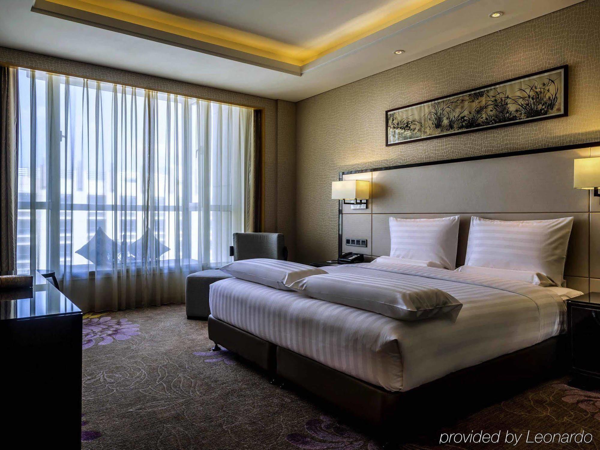 Hotel Pullman Qingdao Ziyue Exterior foto