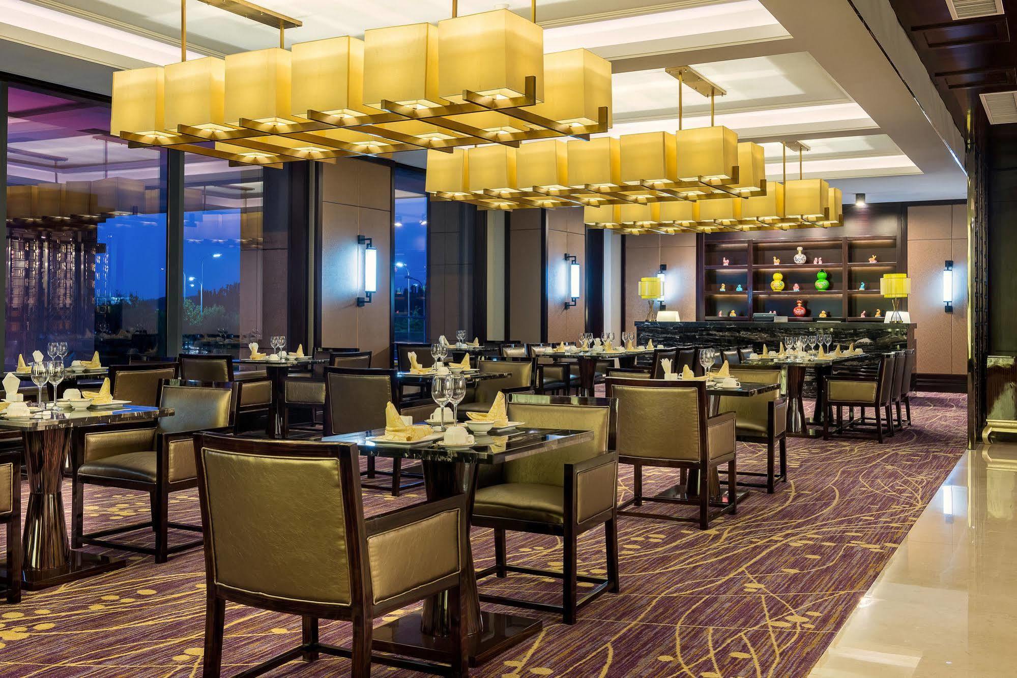 Hotel Pullman Qingdao Ziyue Exterior foto